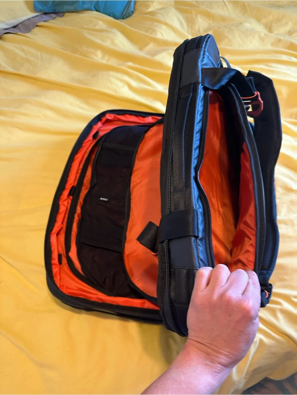 RMU mountain travel briefcase Duffel Bag